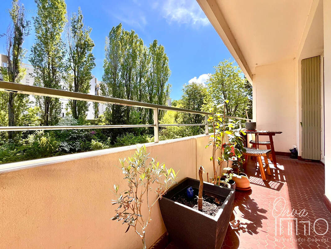 Appartement à FONTAINES-SUR-SAONE