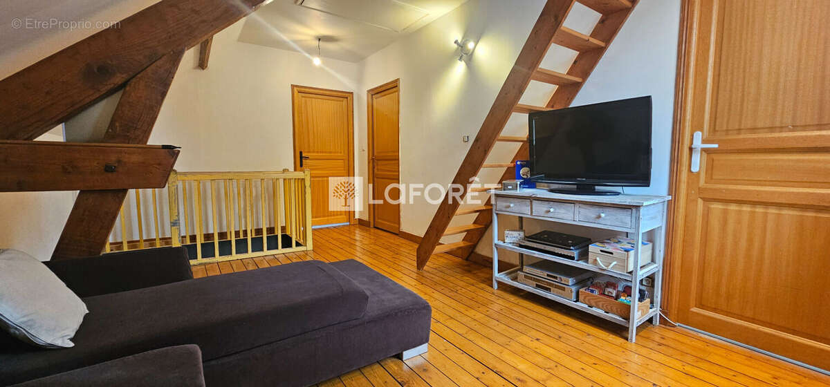 Maison à CUISY-EN-ALMONT