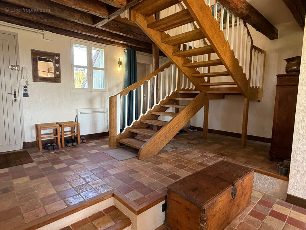 Maison à MONTIPOURET