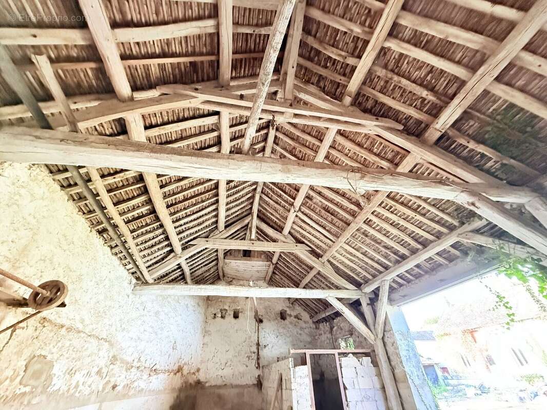 Photo 8 - Maison à CHATENAY-SUR-SEINE