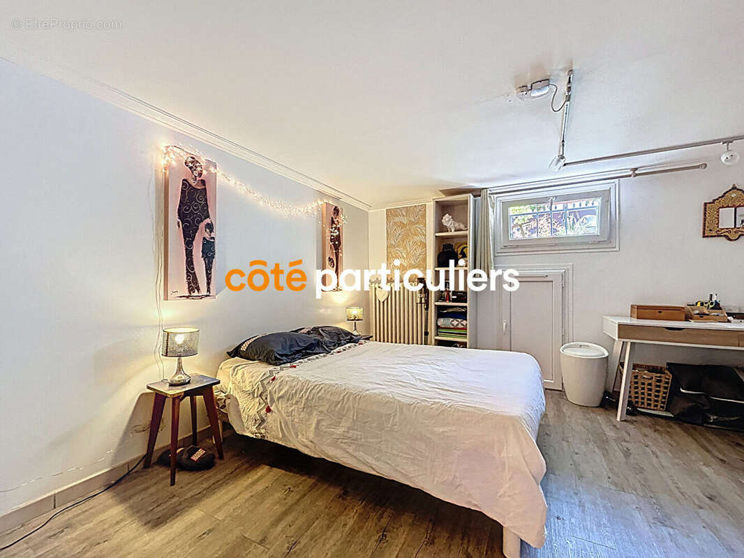 Maison à SAINT-MAUR-DES-FOSSES