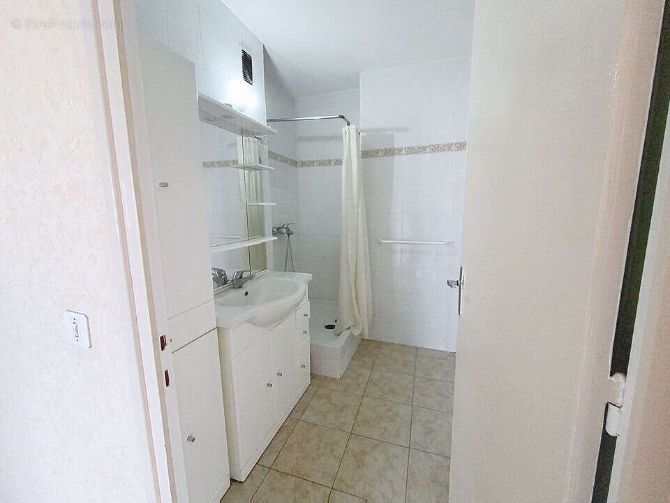 Appartement à LYON-8E