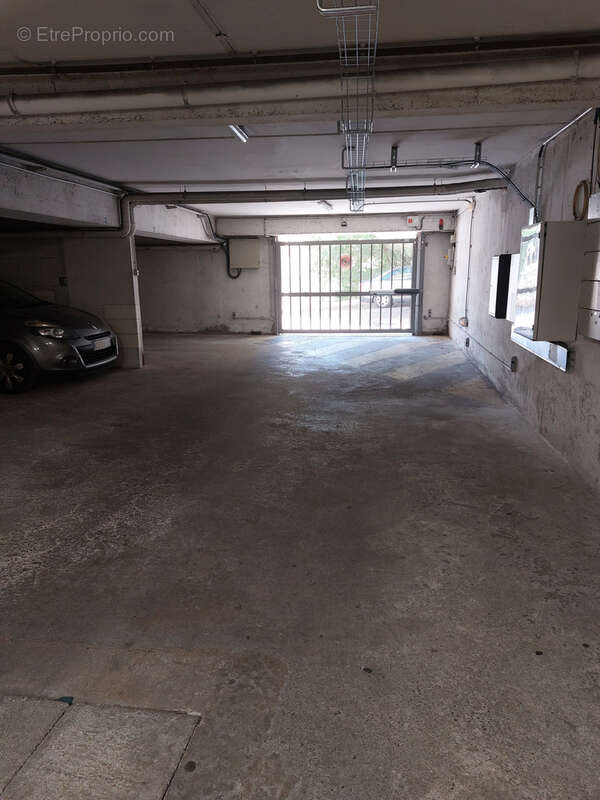 Parking à NICE