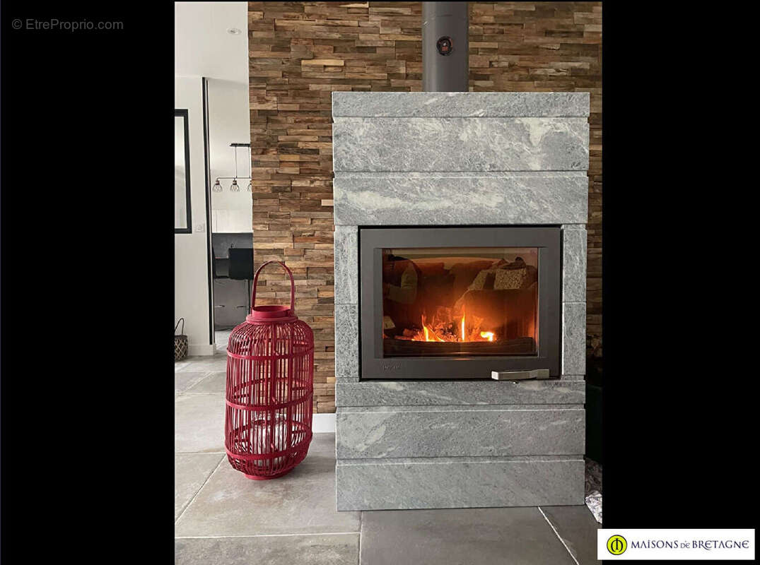 Maison à SAINT-THURIEN