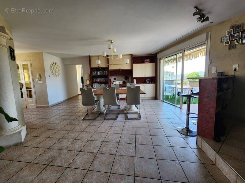 Appartement à ALES