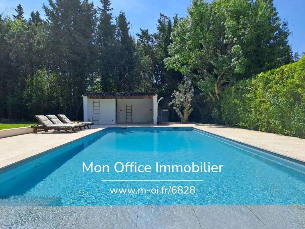 Référence : 6828-VCL. - Maison avec 6 chambres dont studio indépendant - Jardin paysager piscine garage - 13 100 AIX - photo 4