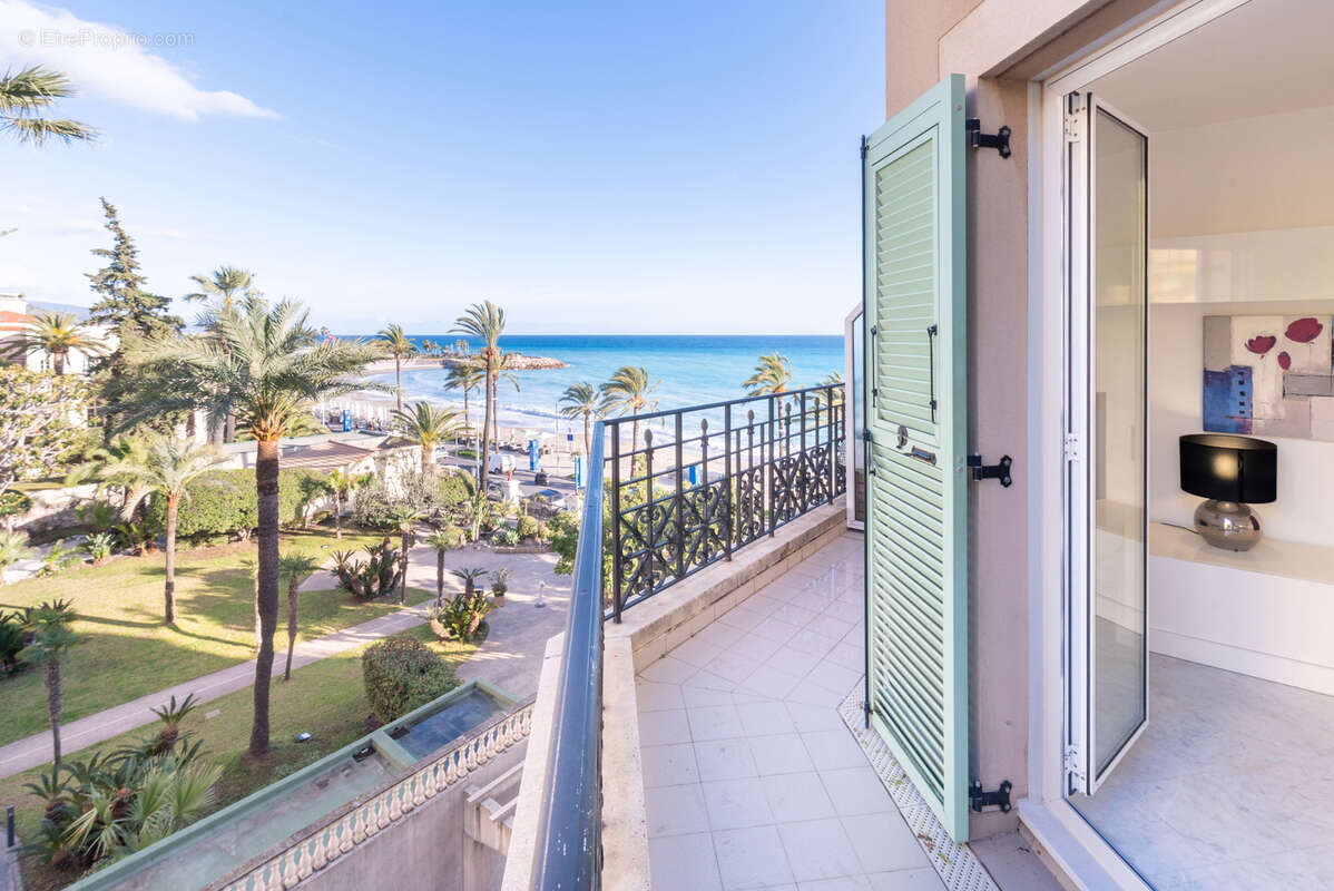 Appartement à MENTON