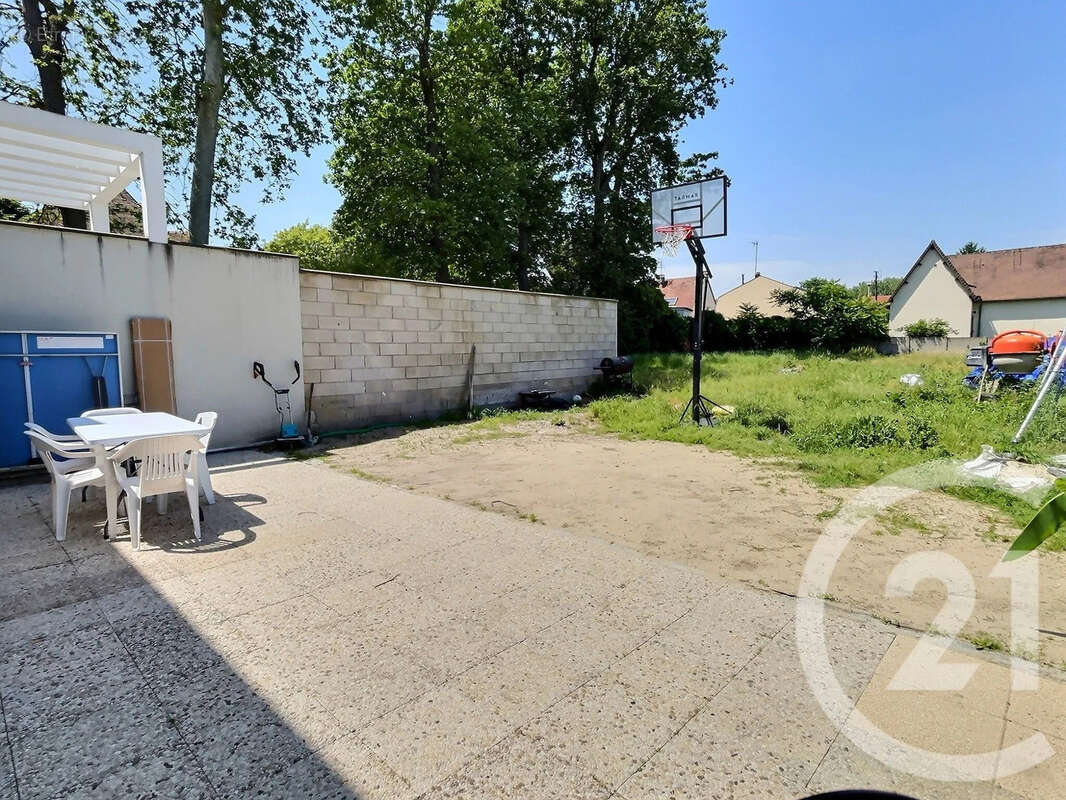 Maison 148 m² à Aulnay-Sous-Bois  - photo 10