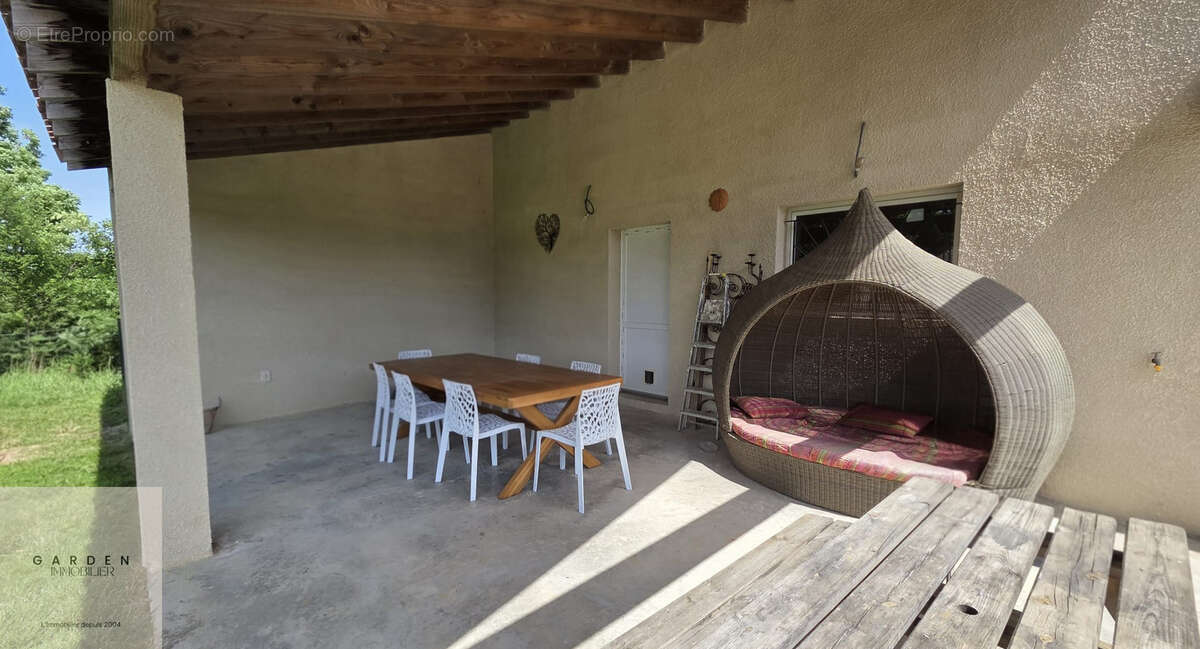 Maison à SOUAL