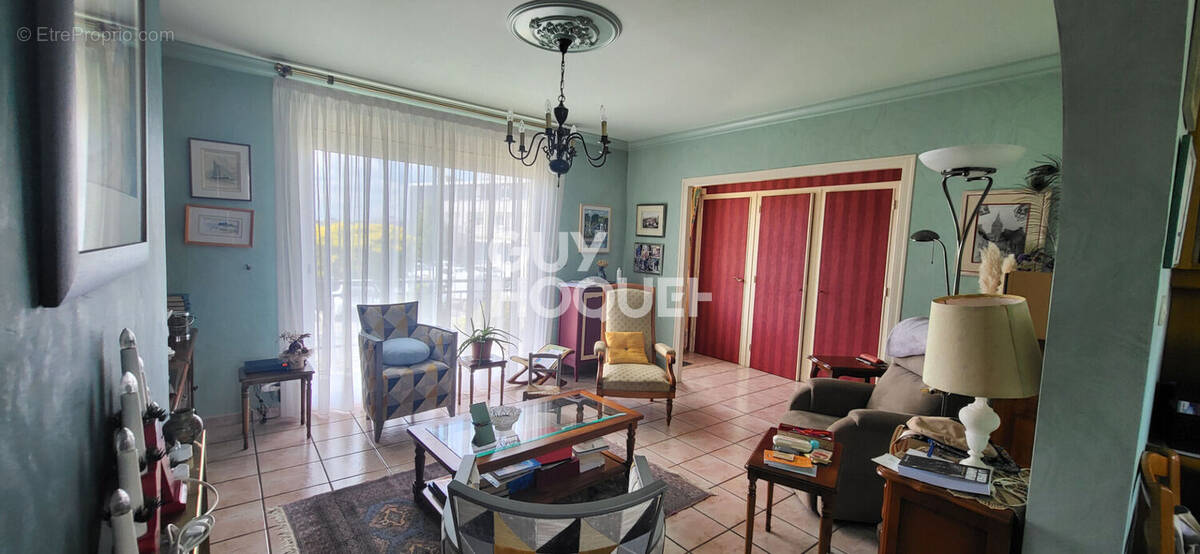 Maison à GRAND-CHAMP