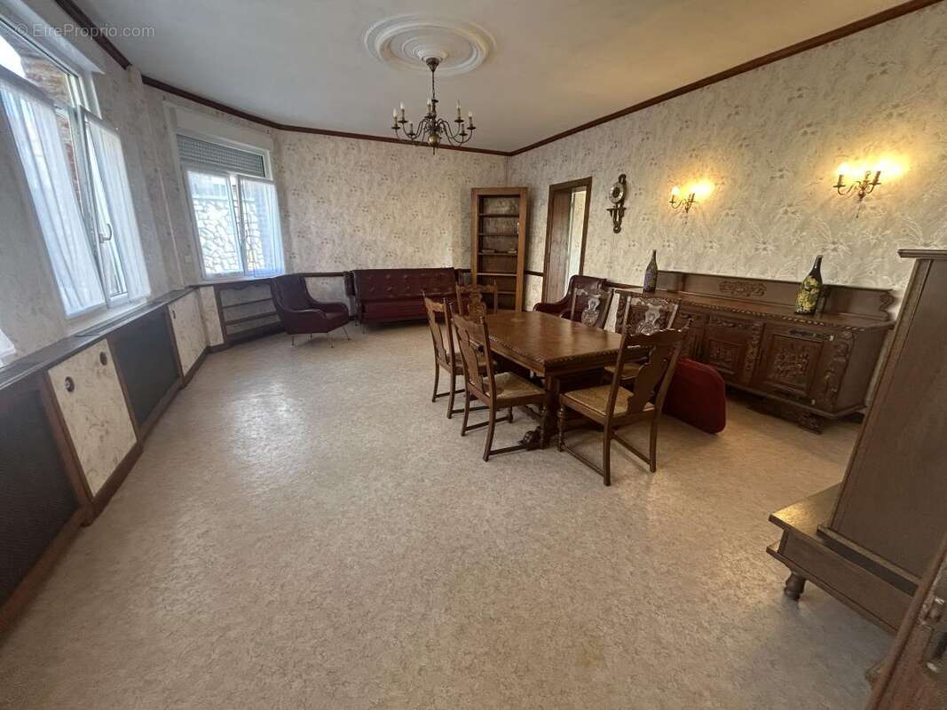 Maison à FONTAINE-NOTRE-DAME