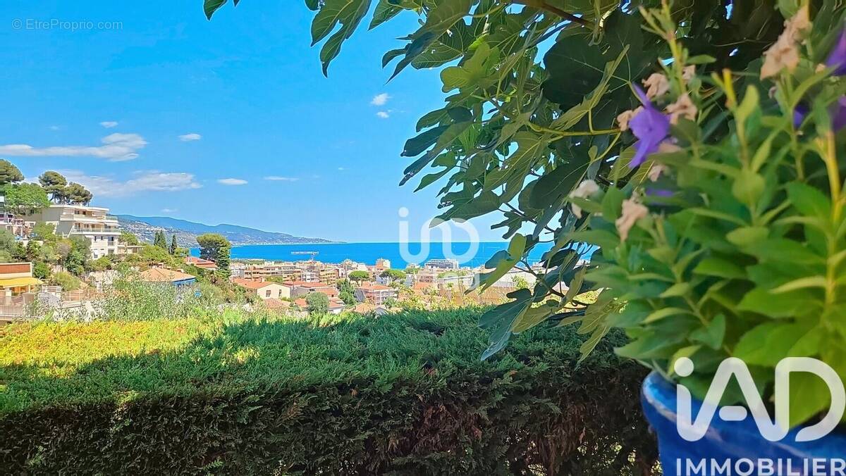 Photo 1 - Appartement à ROQUEBRUNE-CAP-MARTIN