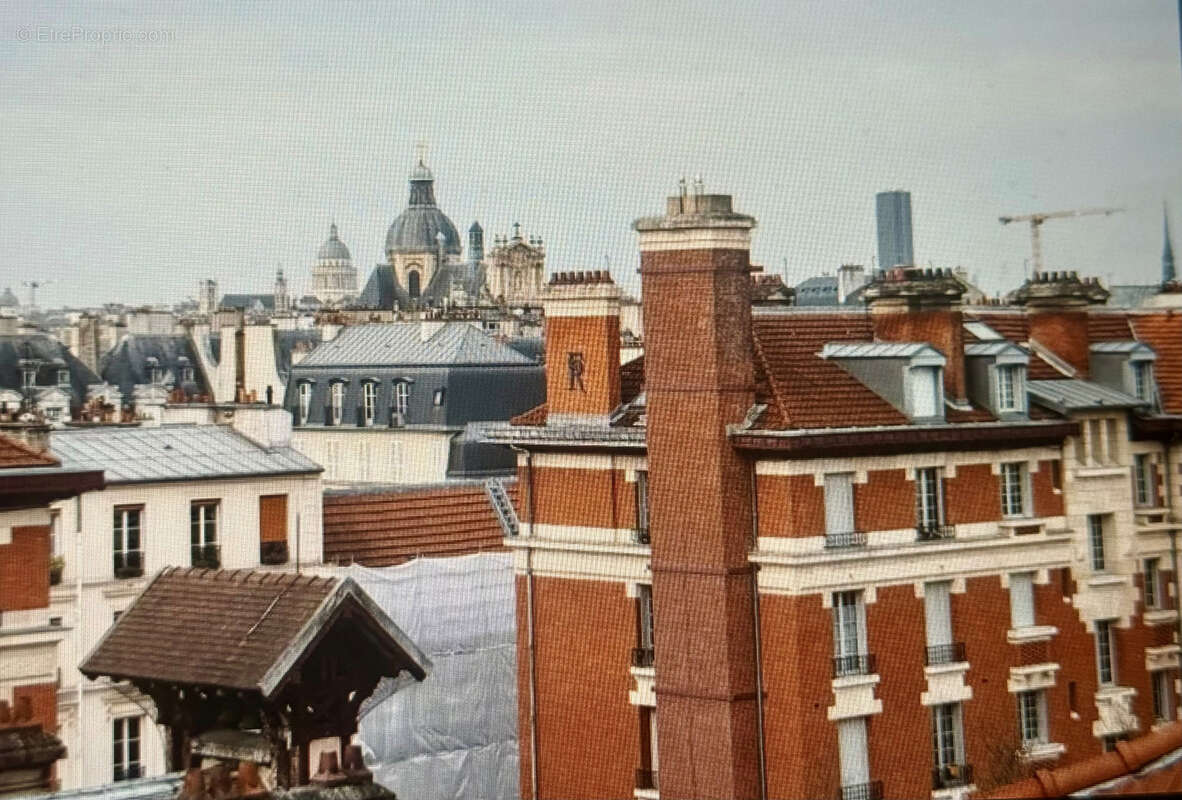Appartement à PARIS-3E