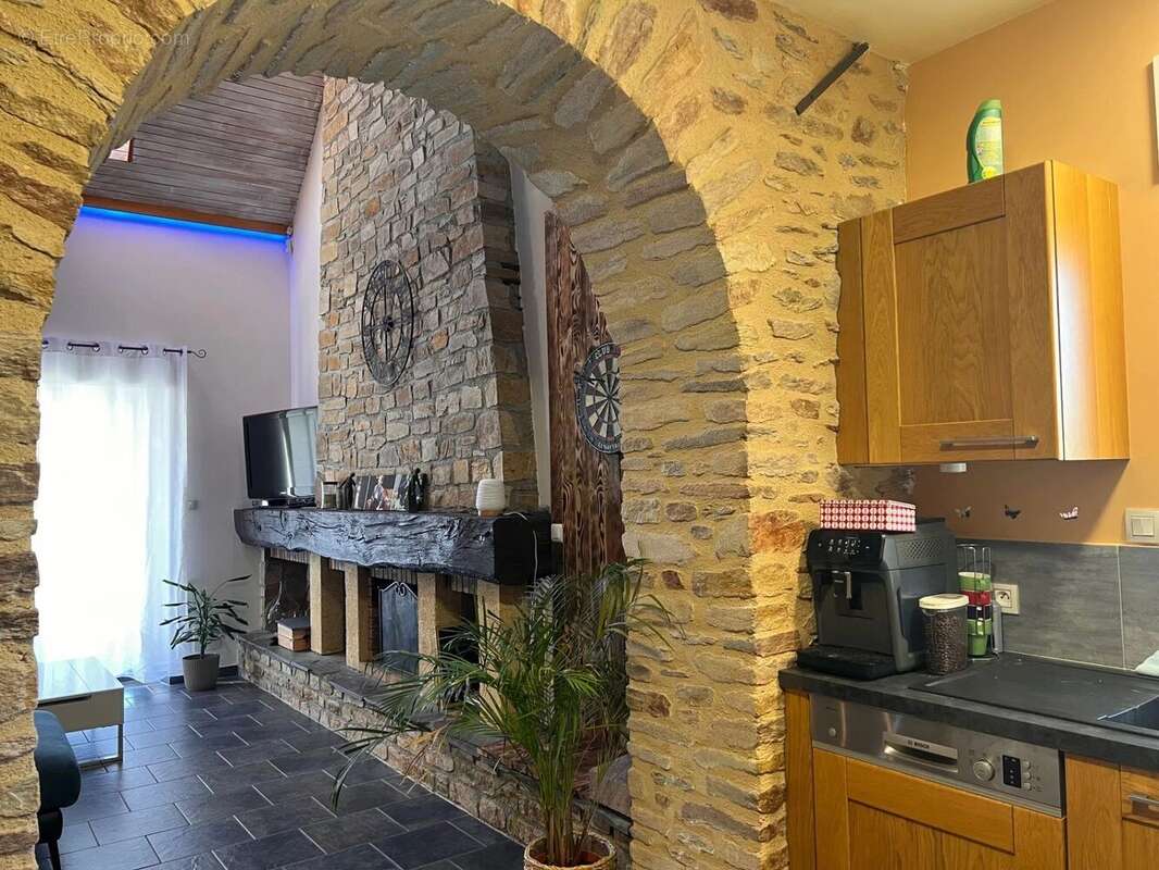 Maison à MAYRAN