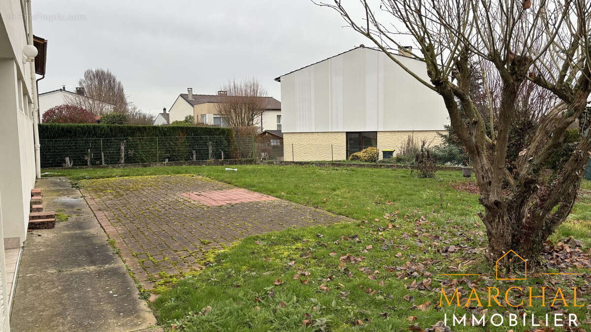 Maison à POURNOY-LA-CHETIVE