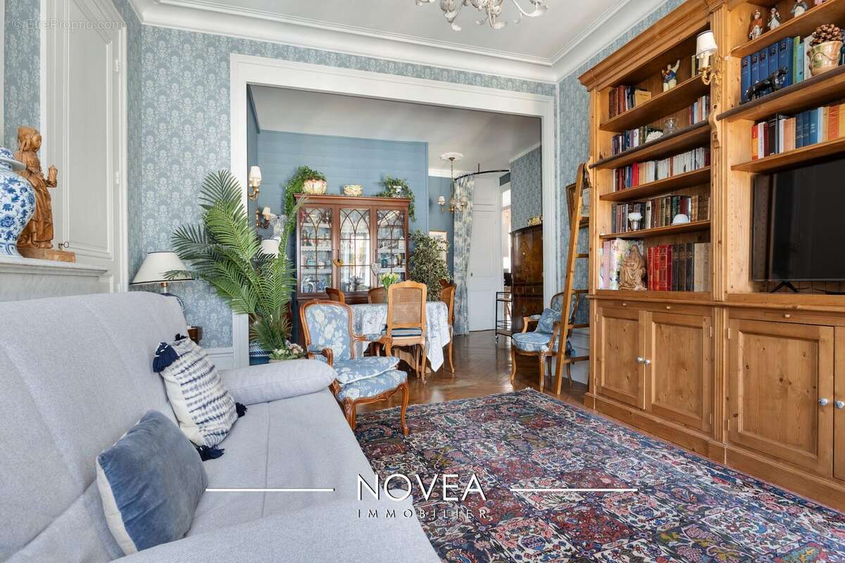 Appartement à LYON-6E