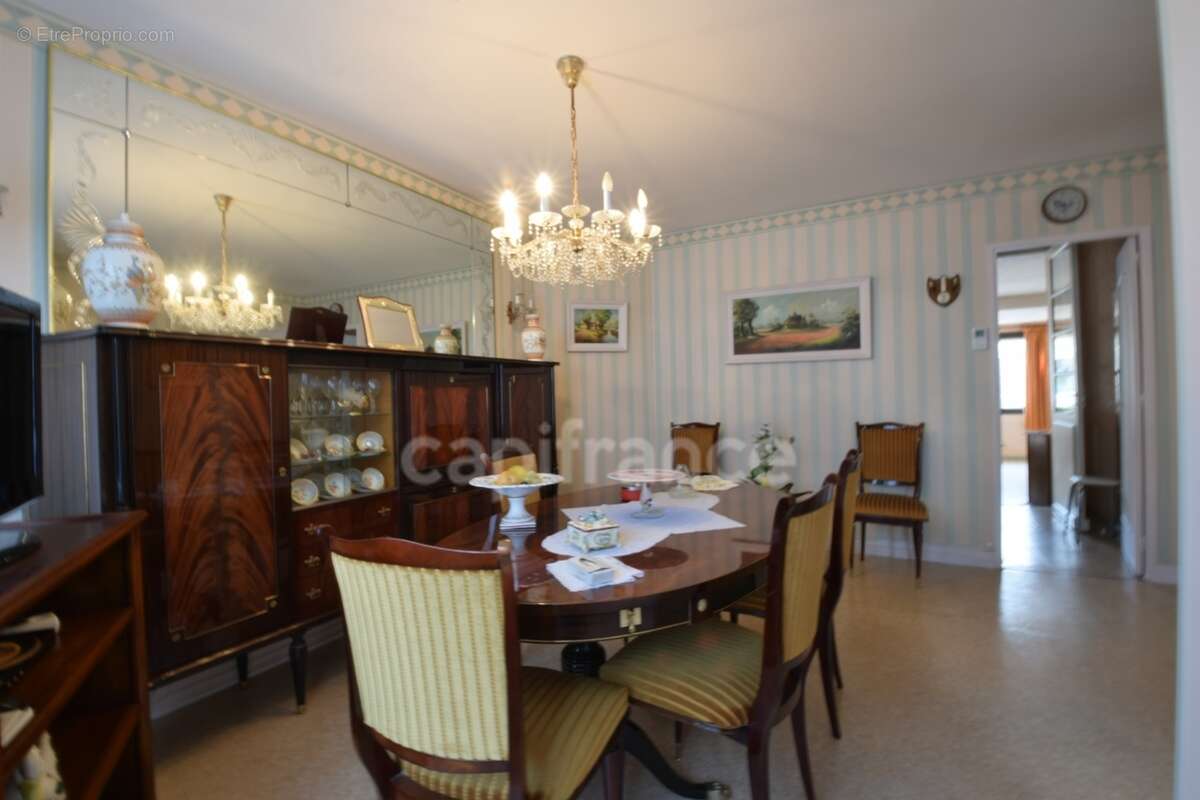 Maison de 117m2 - 3 chambres - 2 cours extérieures - proche des commerces à pieds à TONNEINS - photo 6