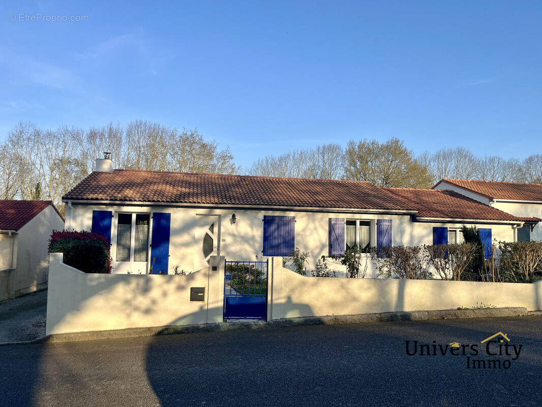 Maison à LES SORINIERES