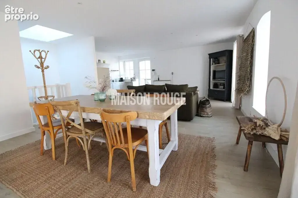 Dinard ? maison de charme de 85 m² entièrement rénovée avec terrasse et stationnement - photo 14
