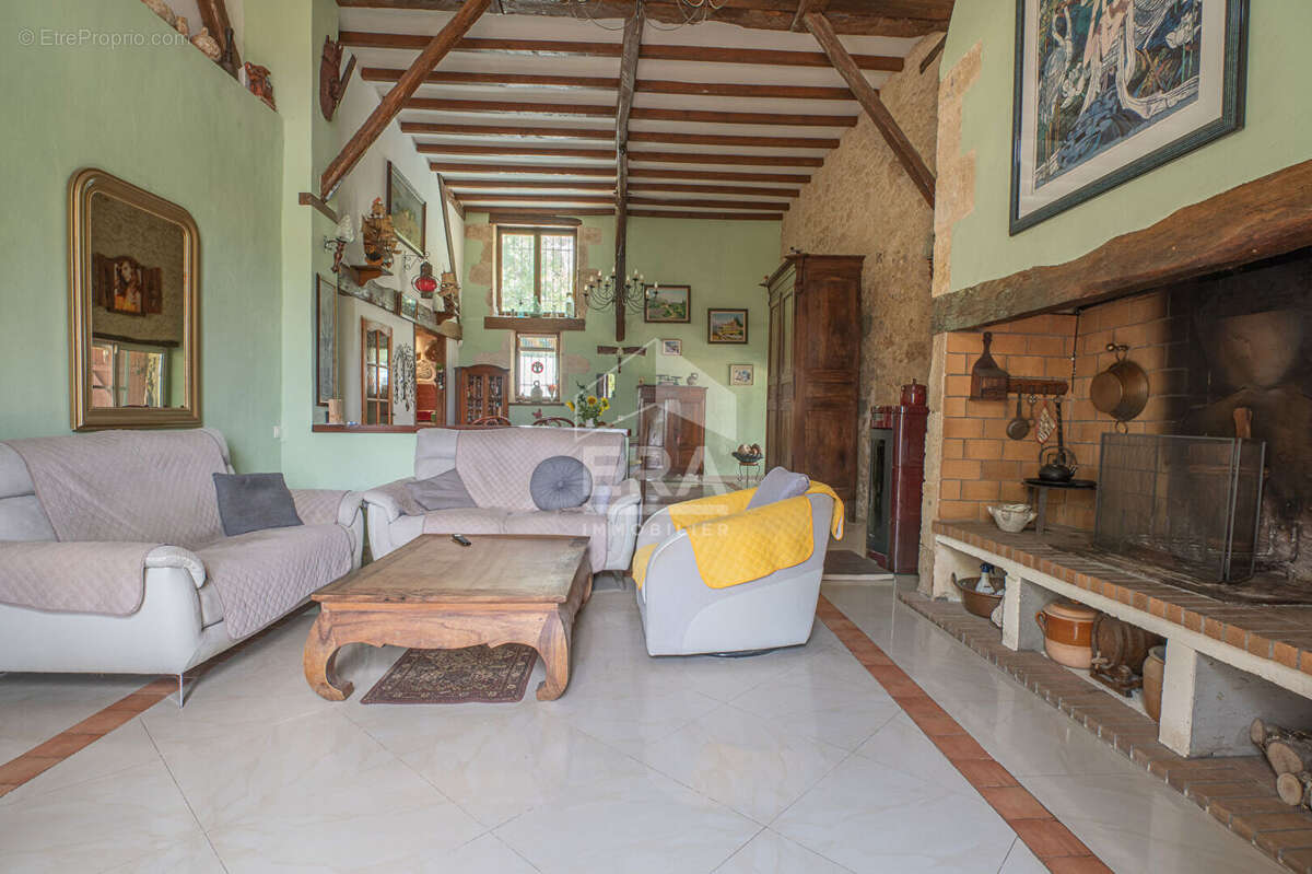 Maison 218m² à fieux - photo 7