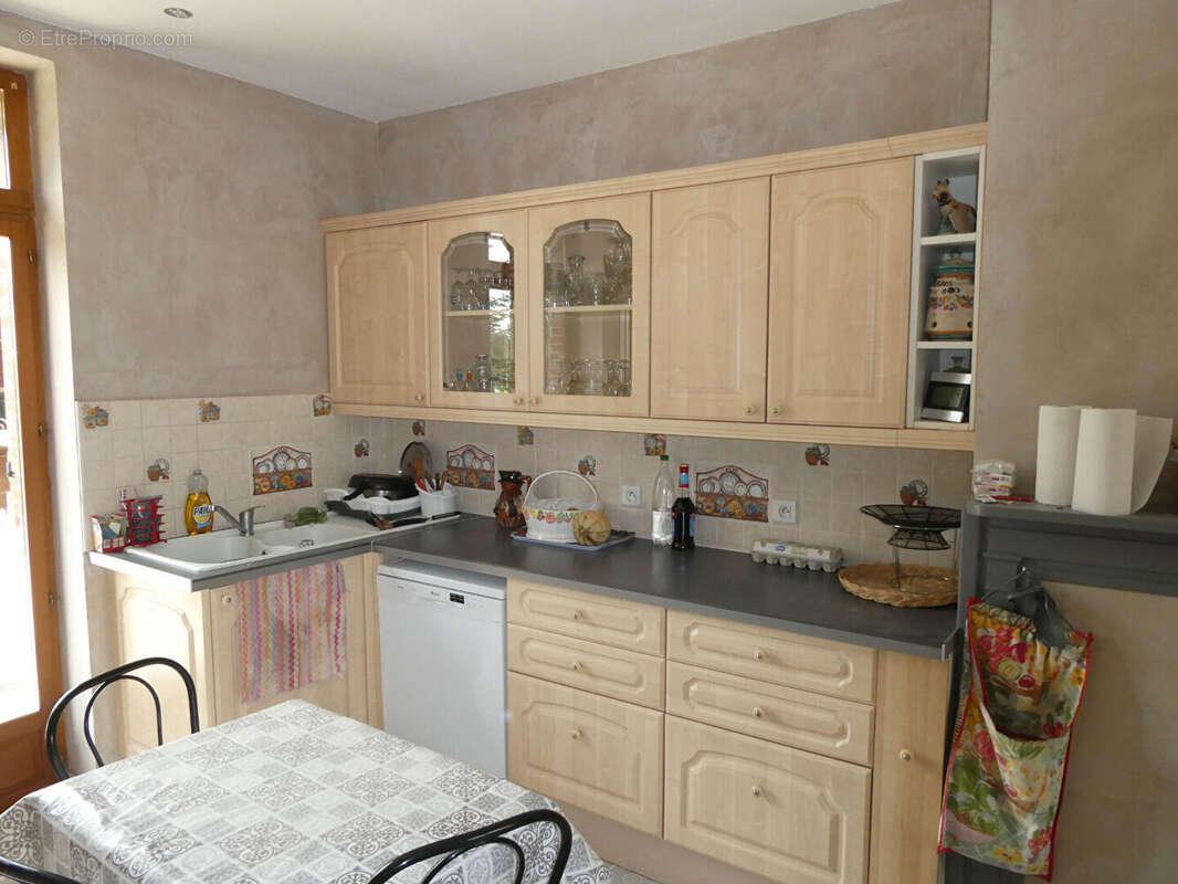 Maison à SAINT-ELIPH