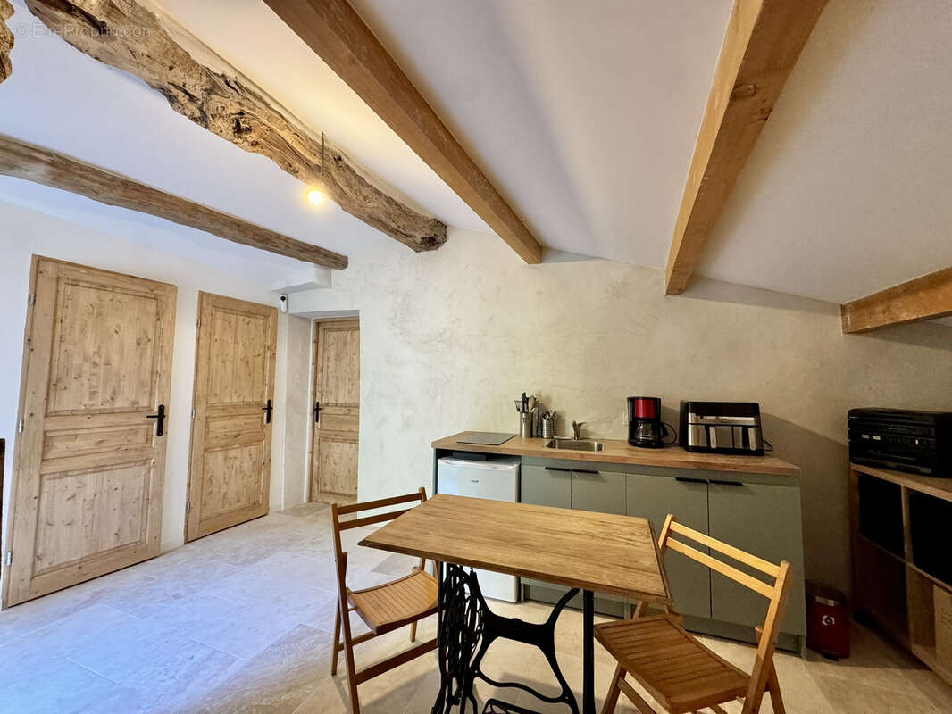 Maison à VAISON-LA-ROMAINE