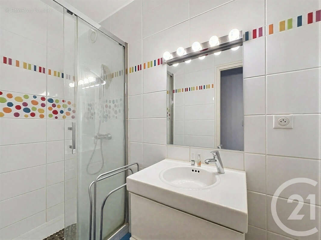 Appartement 96 m² à Villeurbanne  - photo 10