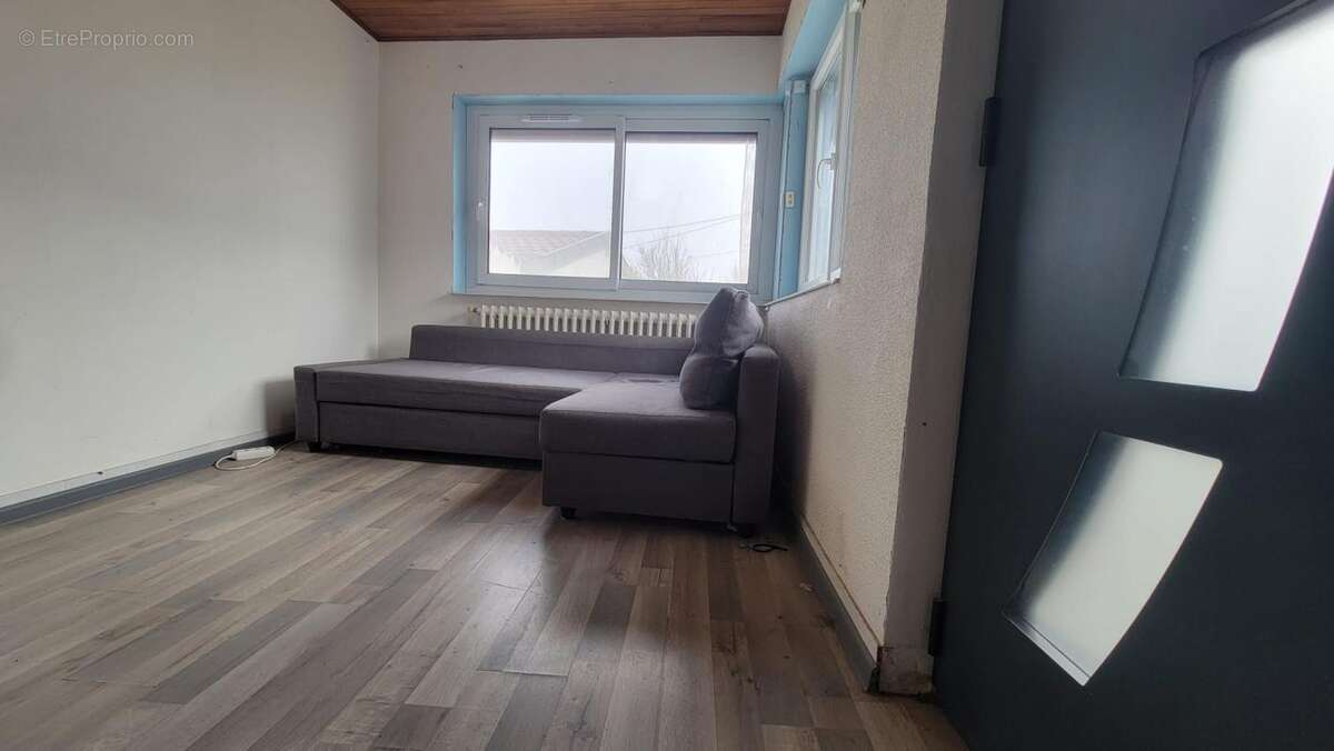 Maison à SAINT-PIERRE-LA-PALUD