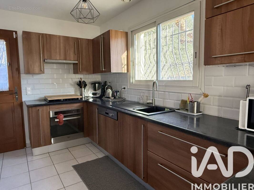 Photo 1 - Maison à LE CASTELLET