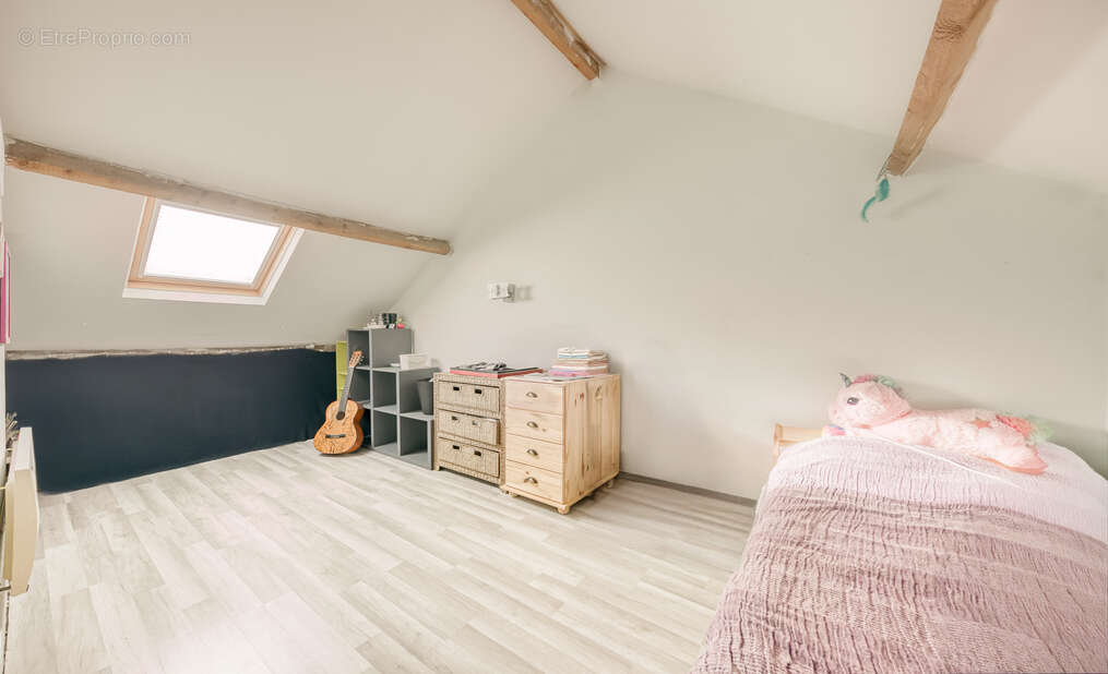 Maison à OZOIR-LA-FERRIERE