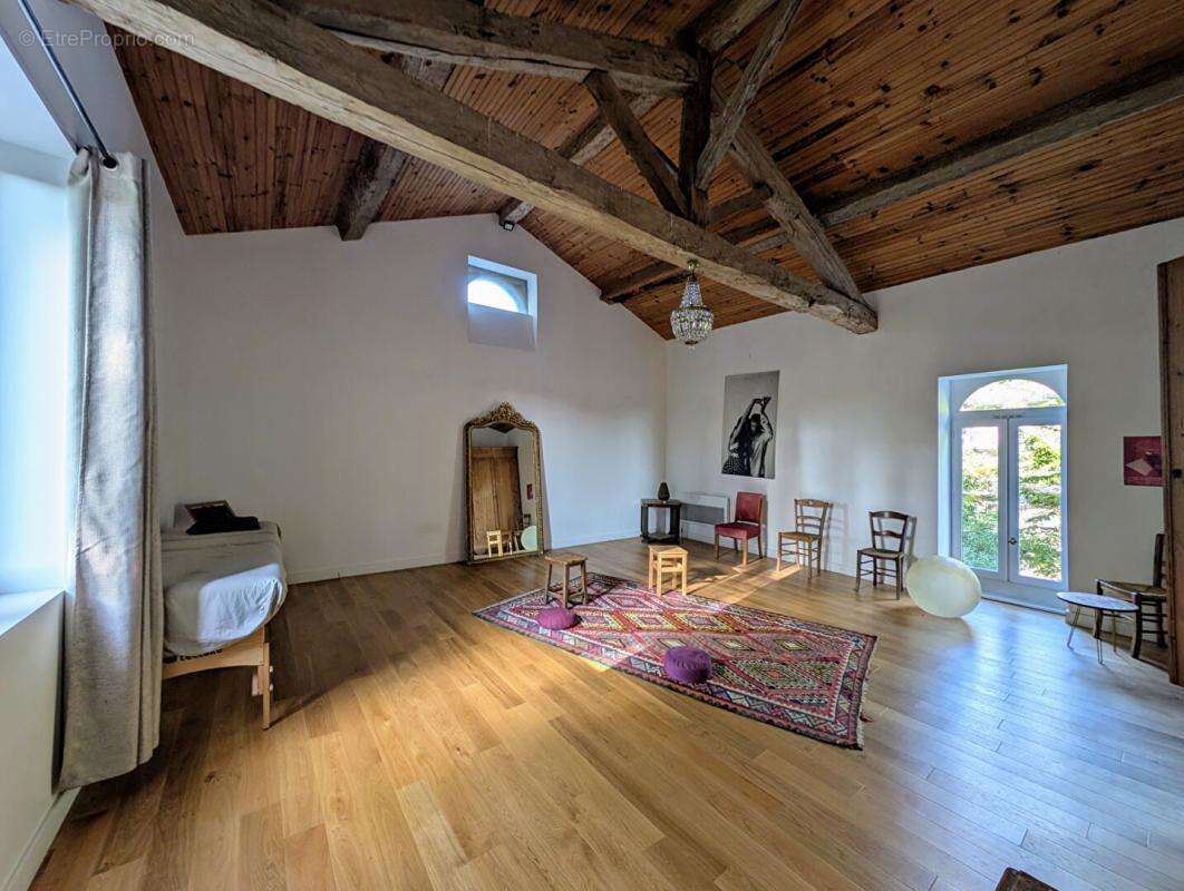 Maison à ROQUETTES