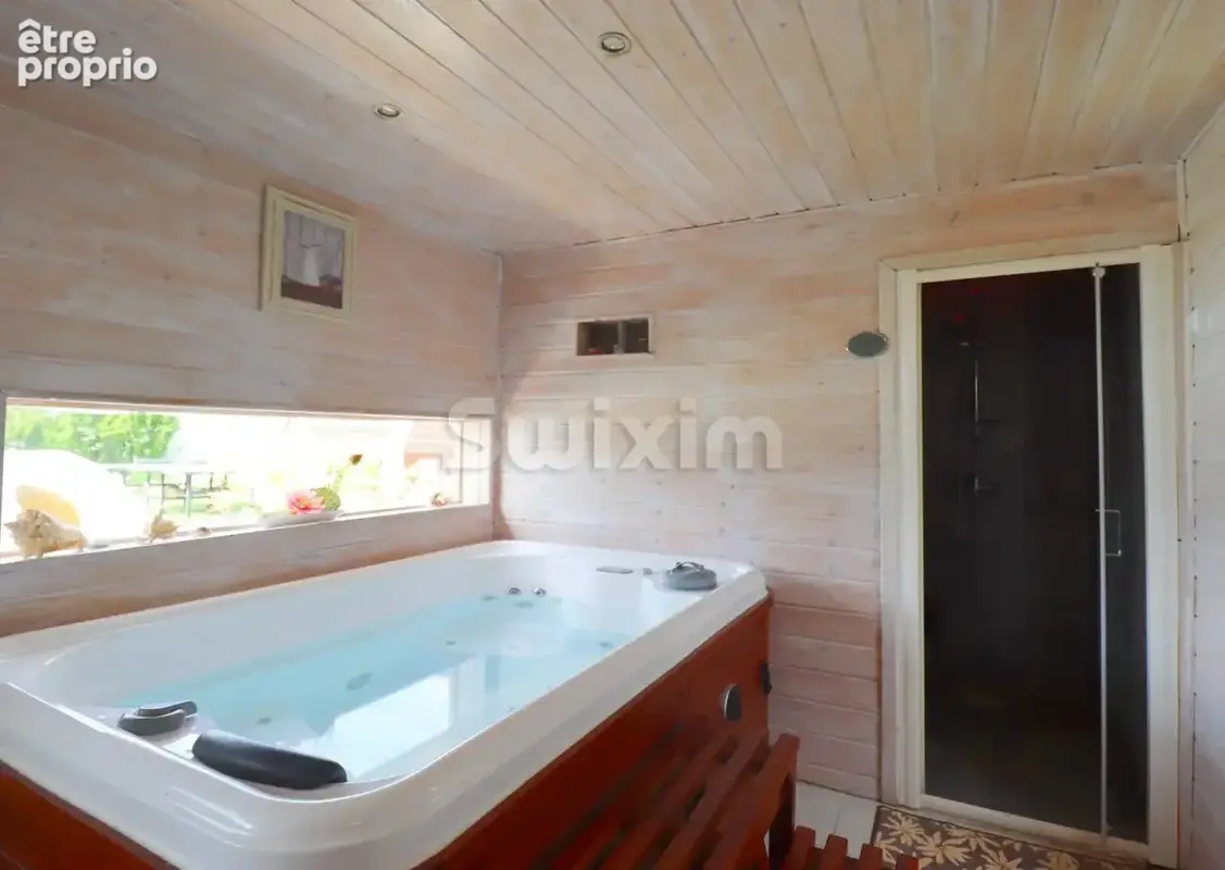 Grande propriété avec piscine - au coeur des Dombes - photo 14