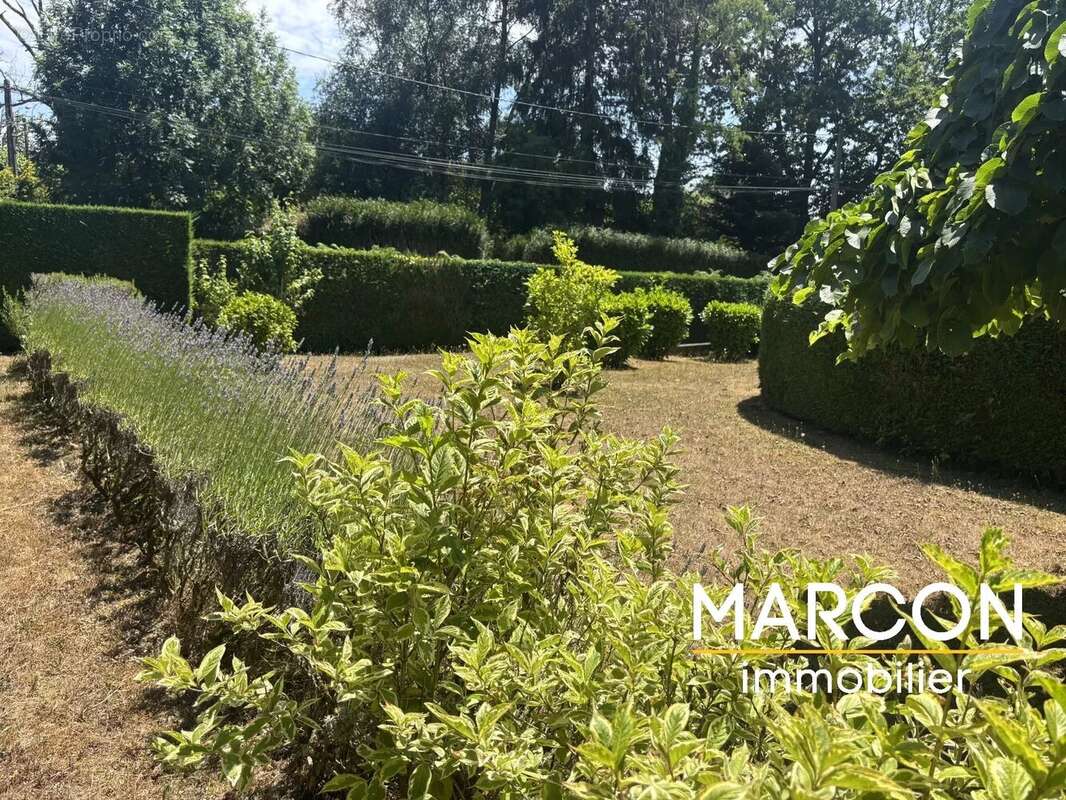 Maison à LA SOUTERRAINE