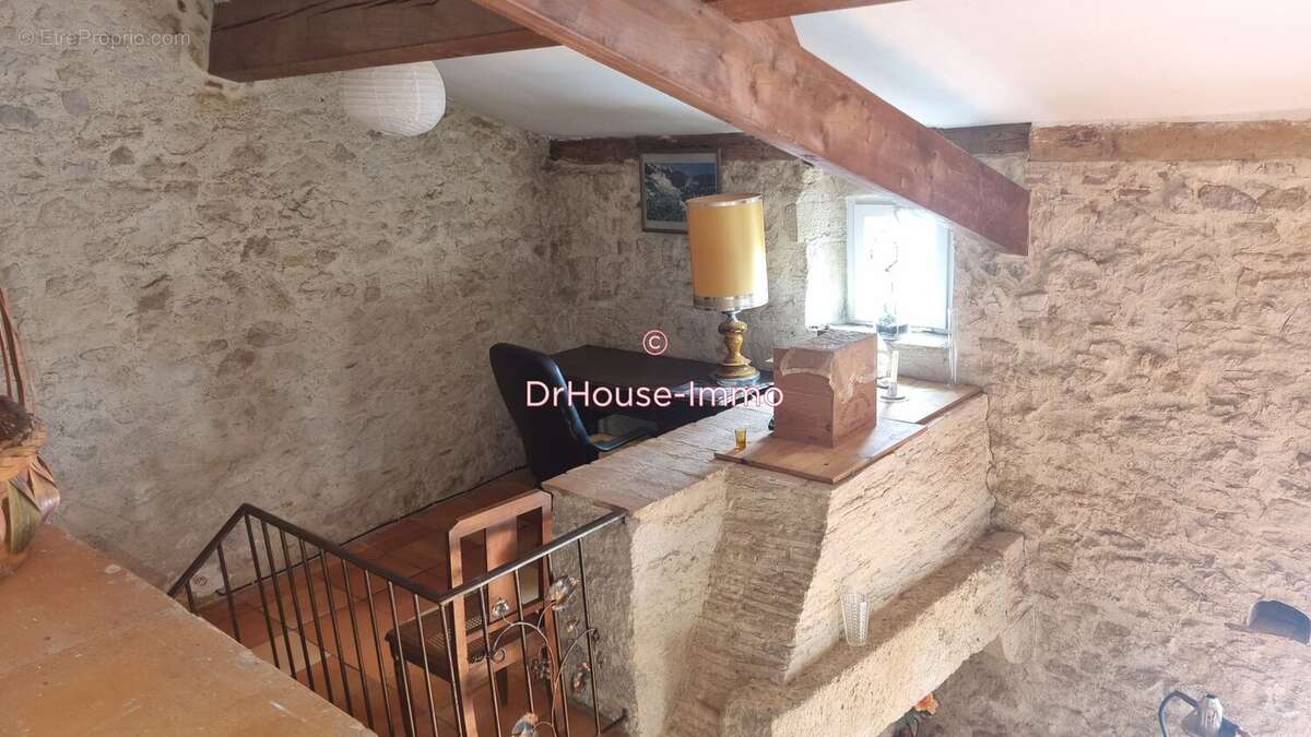 Maison à SAINT-MARTIN-DE-LERM