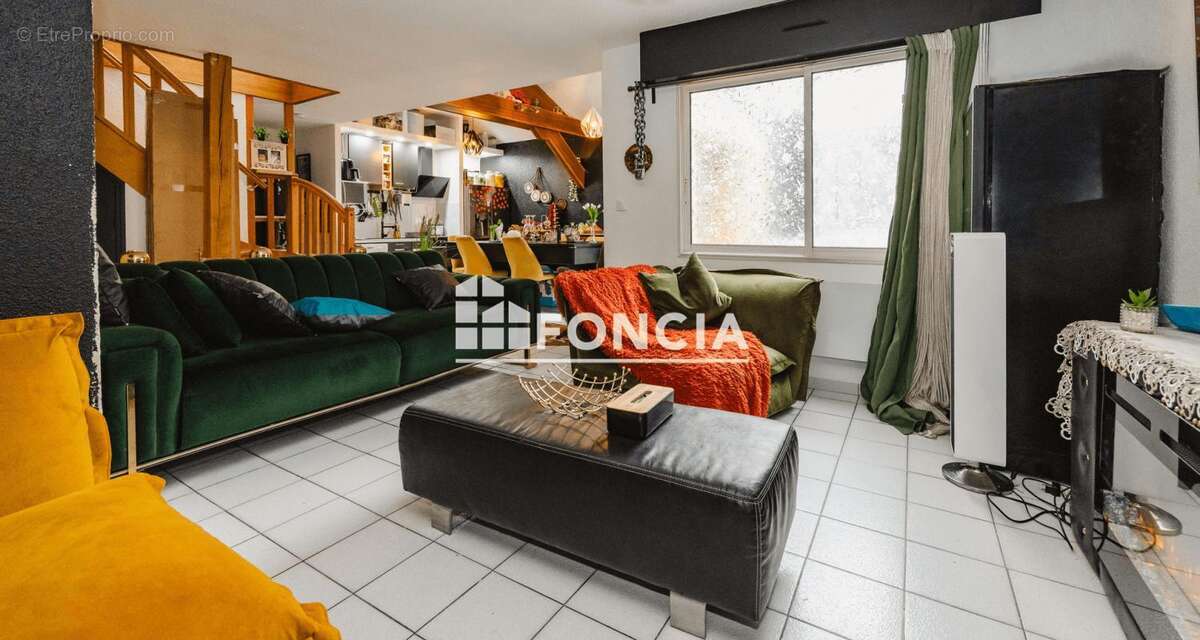 Maison à CHARTRES-DE-BRETAGNE