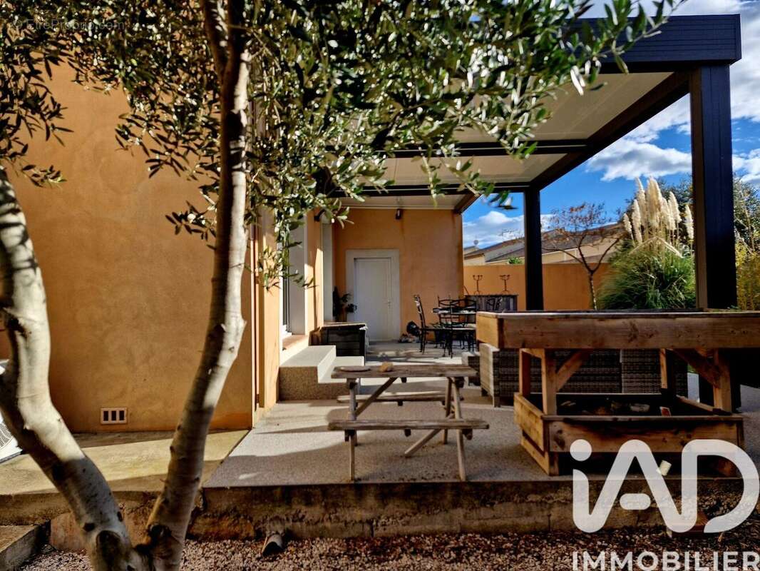 Photo 3 - Maison à NISSAN-LEZ-ENSERUNE