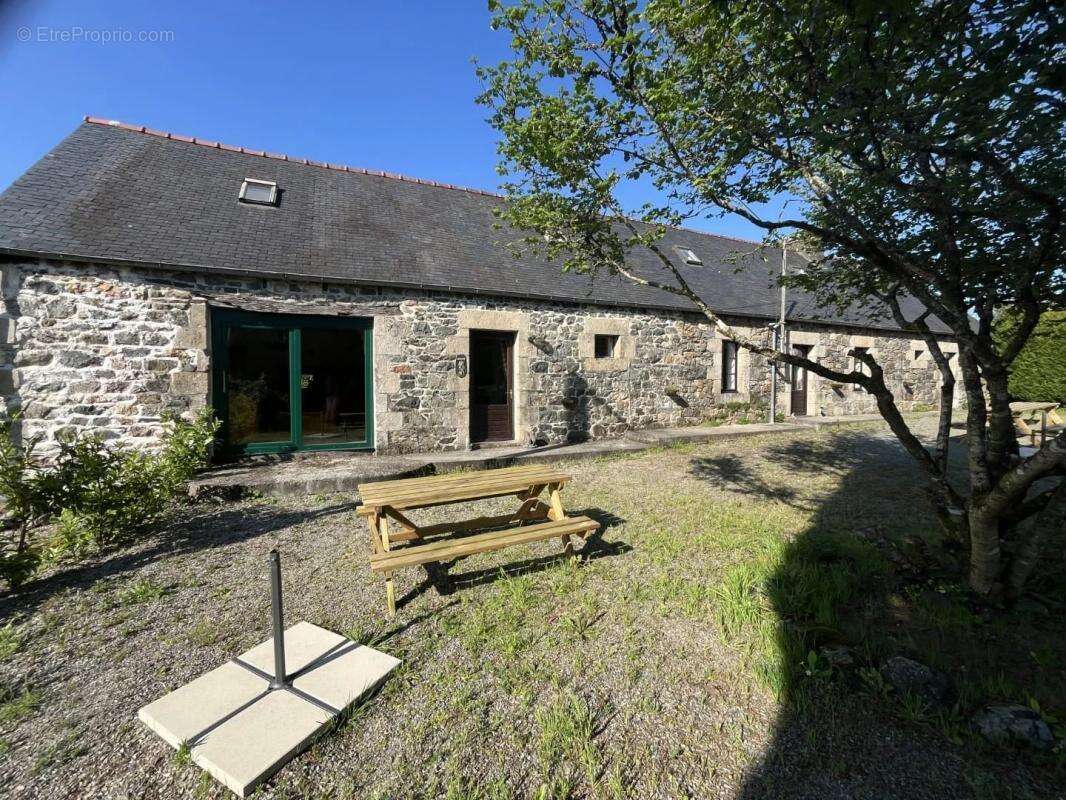 Maison à LA CHAPELLE-NEUVE