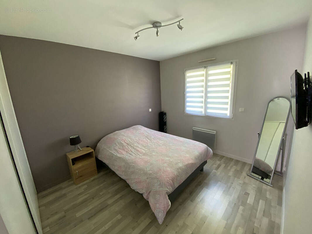 Maison à LE PIN-EN-MAUGES