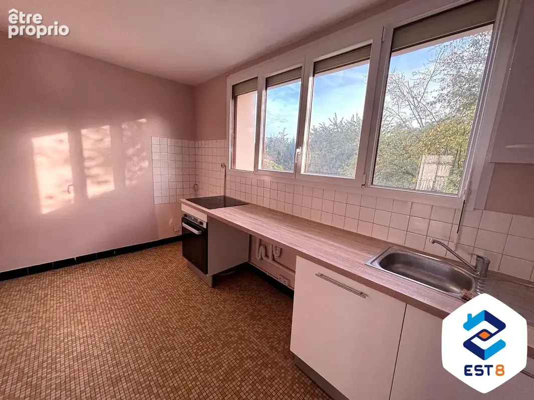 Appartement 3 pièces 75 m² à vendre à Margny-Les-Compiegne (60280) - photo 4