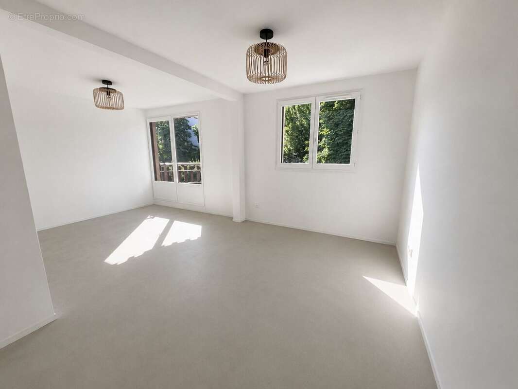 Appartement à CRAN-GEVRIER