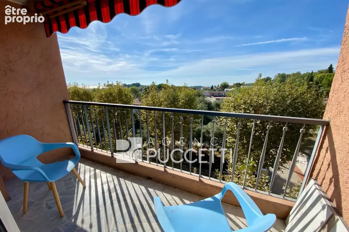 Photo Appartement à Vence au prix de 249 000€