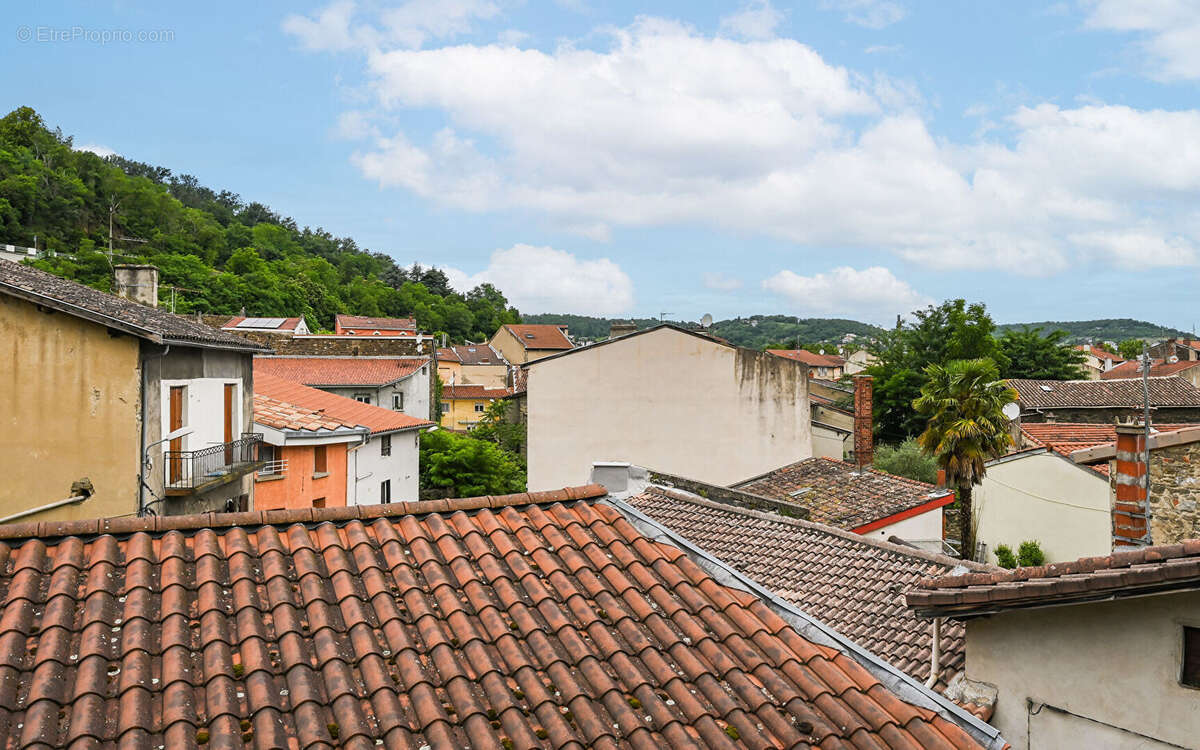 Appartement à GIVORS