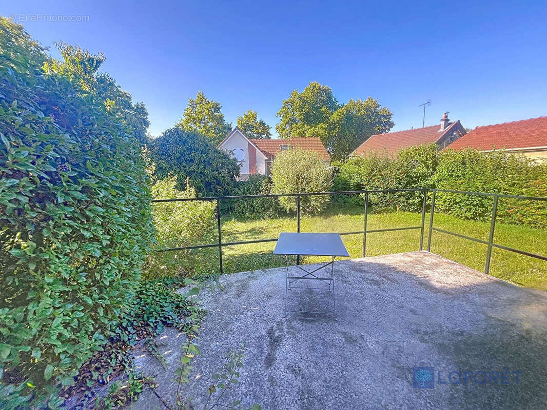 Appartement à ARPAJON