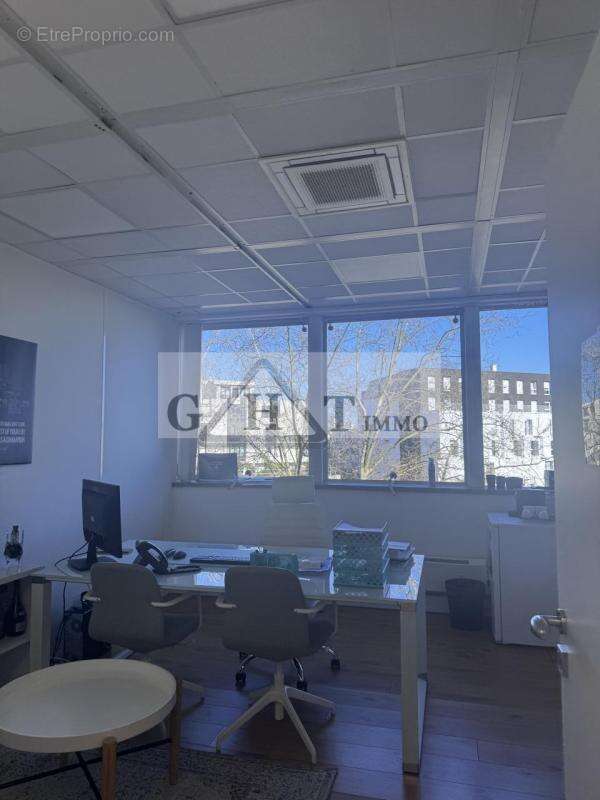 Commerce à MAISONS-ALFORT