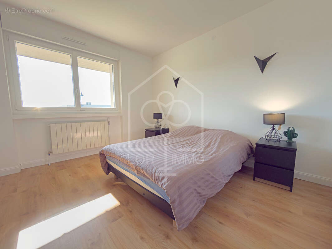 Maison à CHARLY-ORADOUR