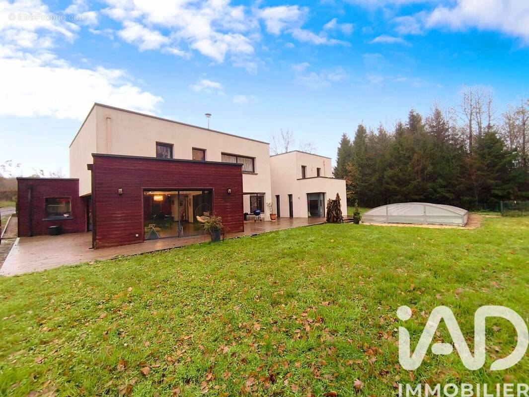 Photo 1 - Maison à RESIGNY