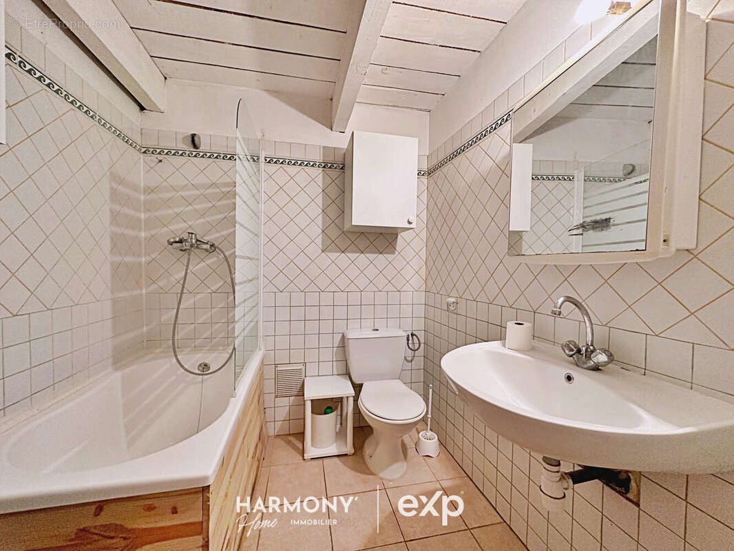 Maison à PEYROLLES-EN-PROVENCE