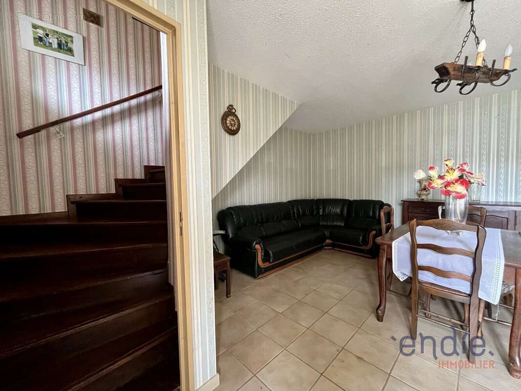 maison de 5 pièces (130 m²) à VELLOREILLE LES CHOYE - photo 4