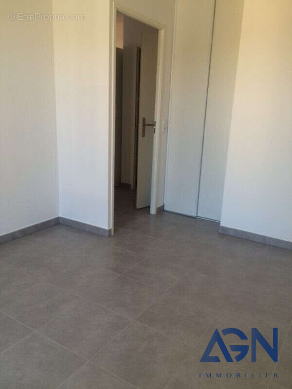 Appartement à SAINT-JEAN-DE-VEDAS