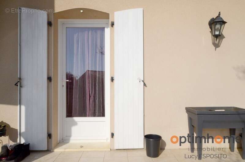 Maison à CHAMPAGNE-MOUTON